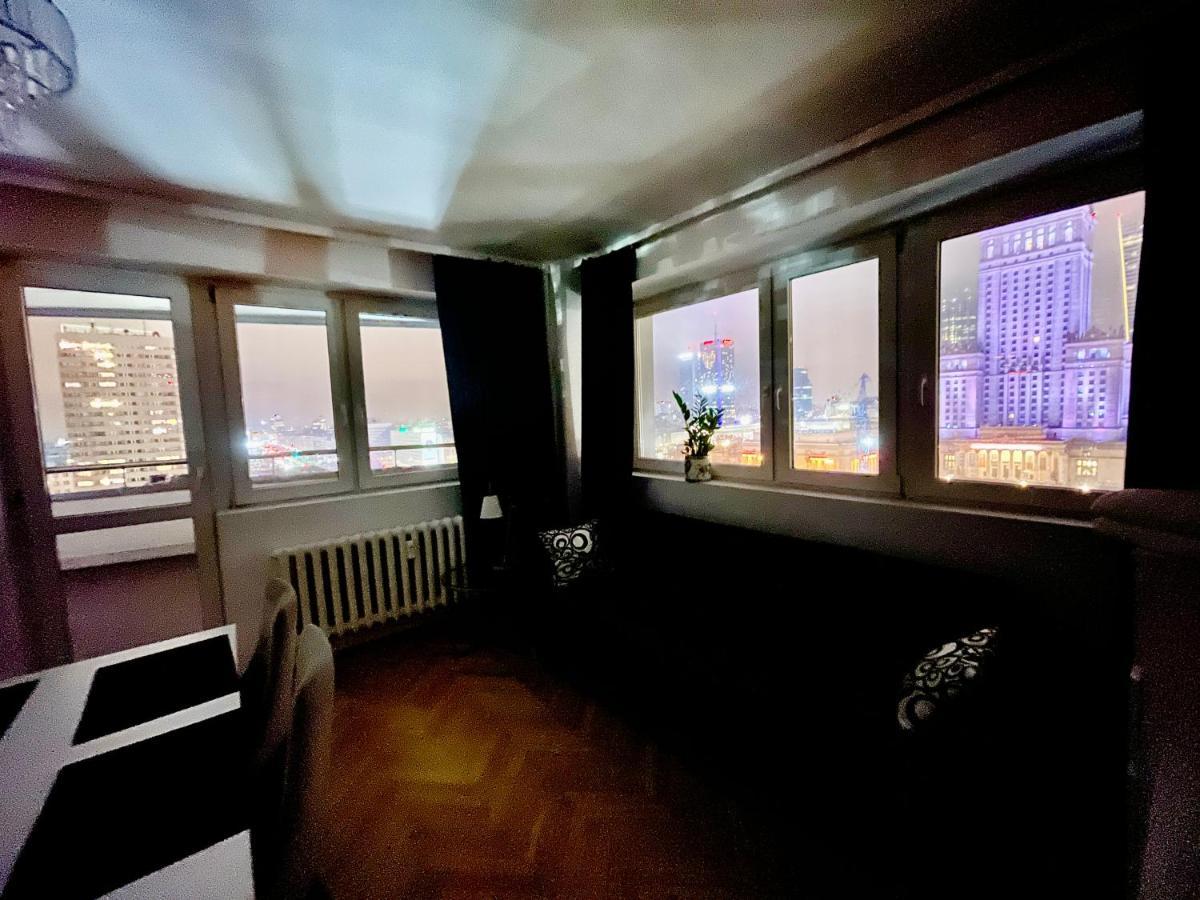 Platinum Metro X2 Wifi 350 Mbs Netflix Hbo Appletv Lägenhet Warszawa Exteriör bild